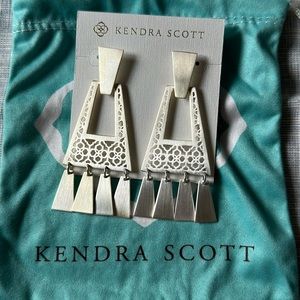KENDRA SCOTT VINTAGE EARRINGS